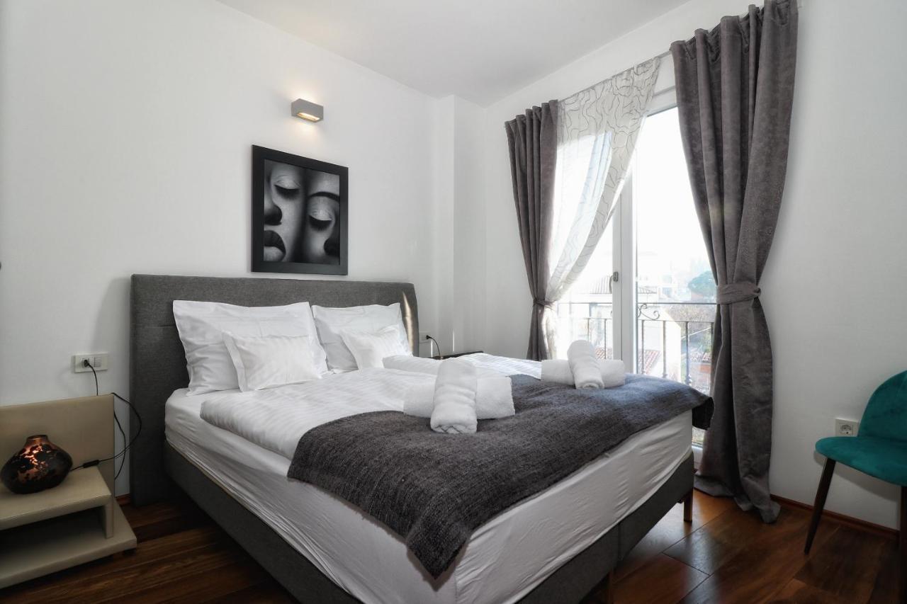 Kseni Accommodation Rovinj Bagian luar foto